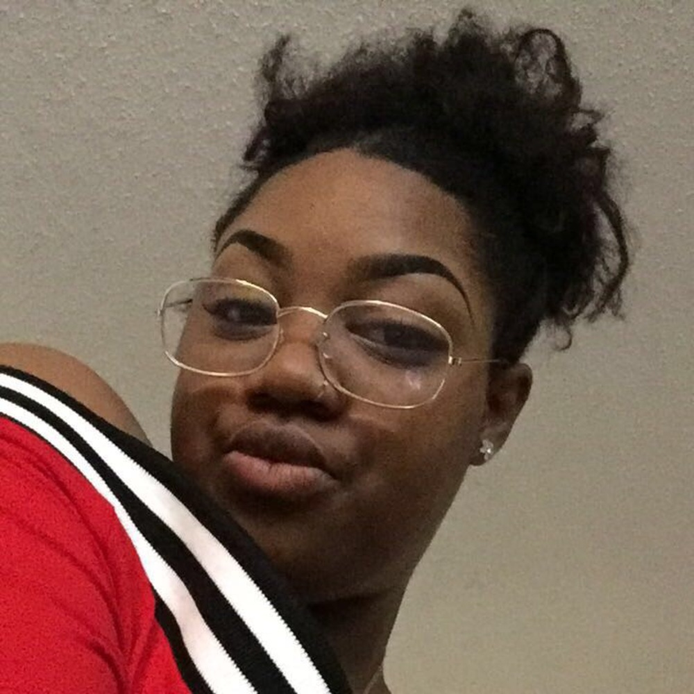 Meet your Posher, Paris